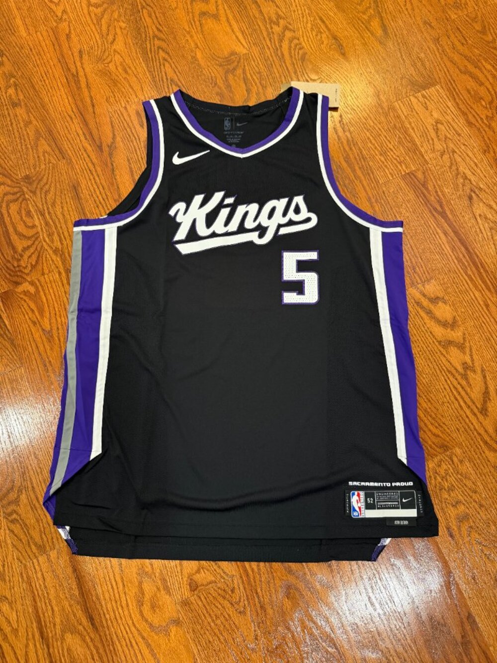 Nike De’Aaron Fox Kings Authentic Jersey NWT Size XL